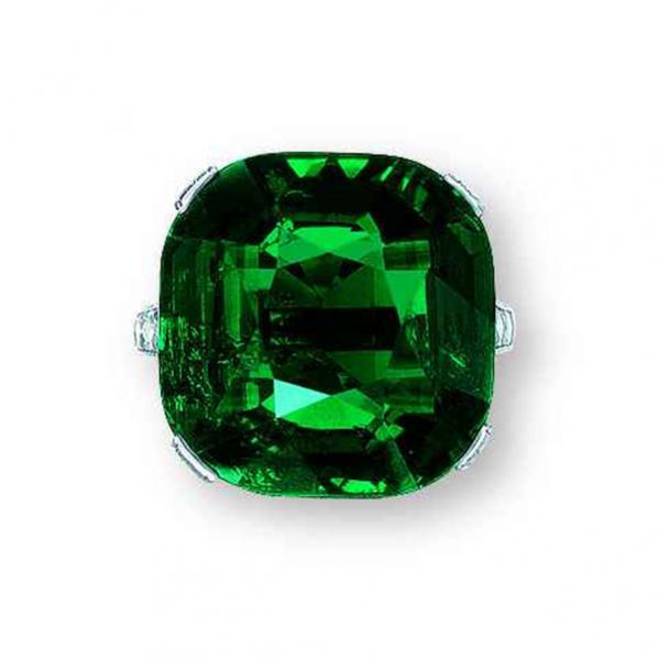彩褐绿色钻石